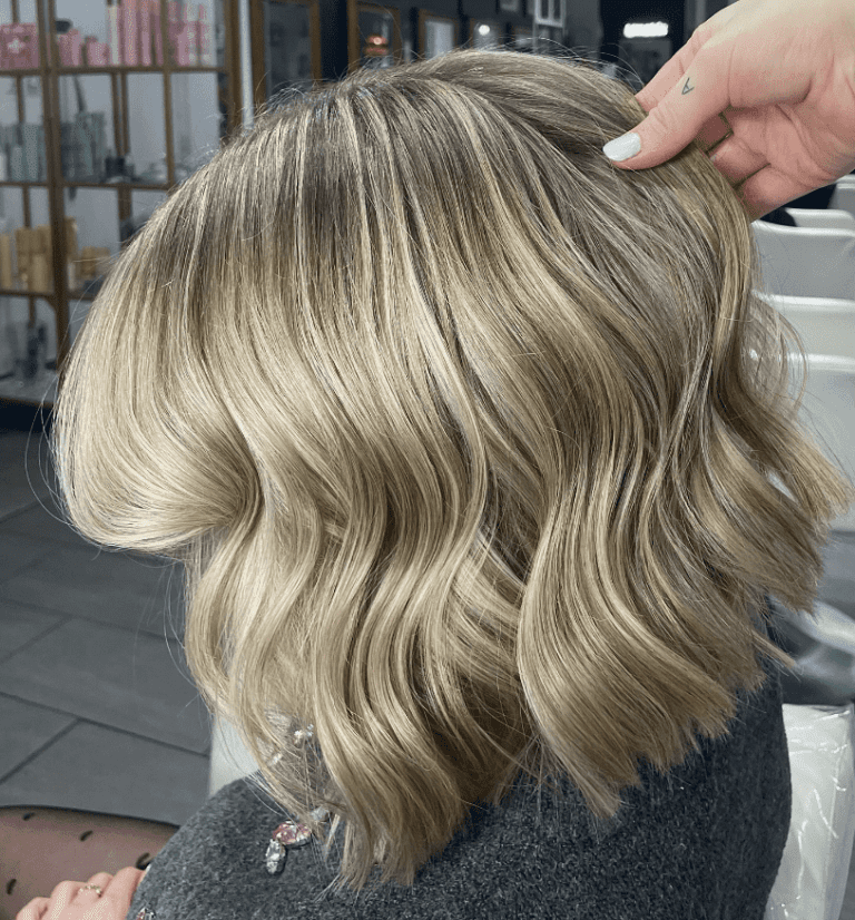 30 Irresistible Butter Blonde Hair Inspirations