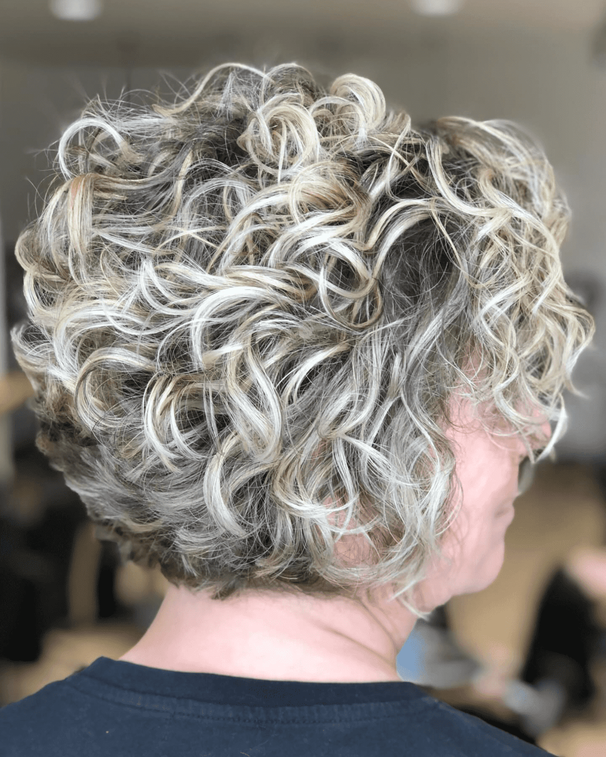 14 Trendy Curly Bob Hairstyles In 2024