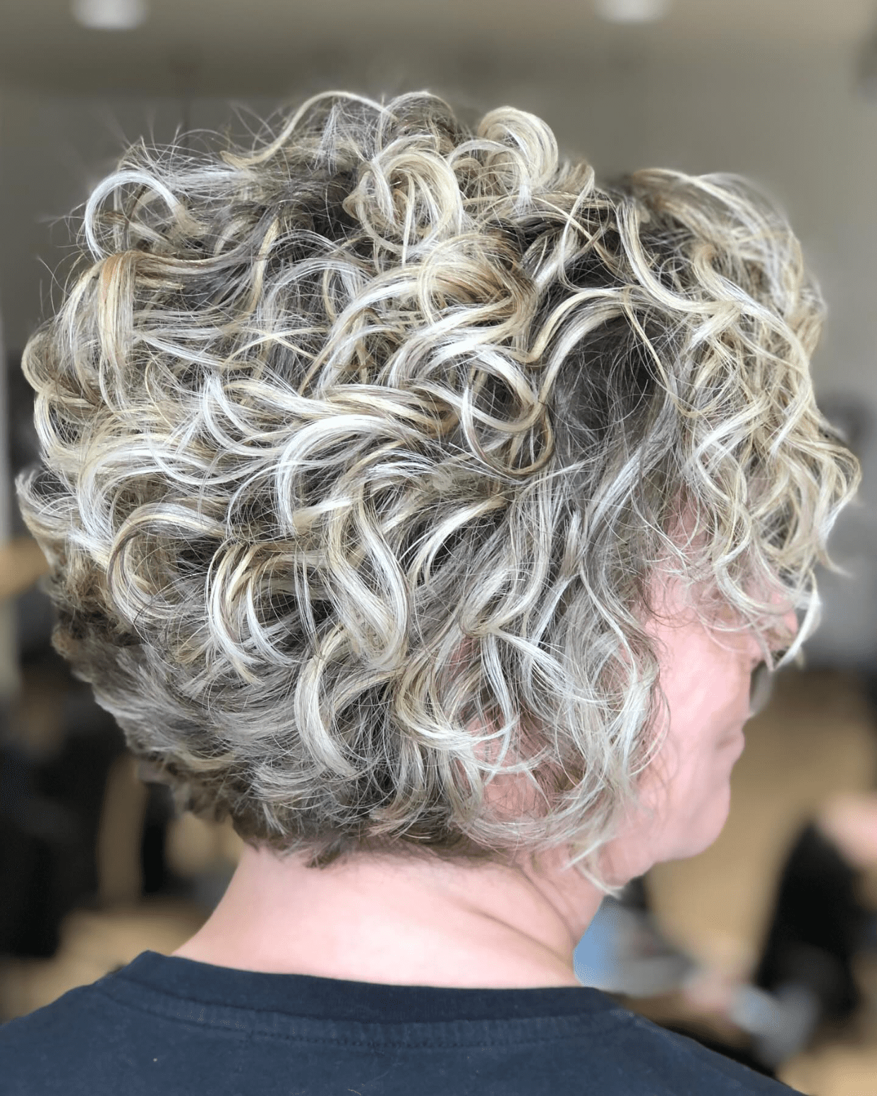 Curly Bob highlights