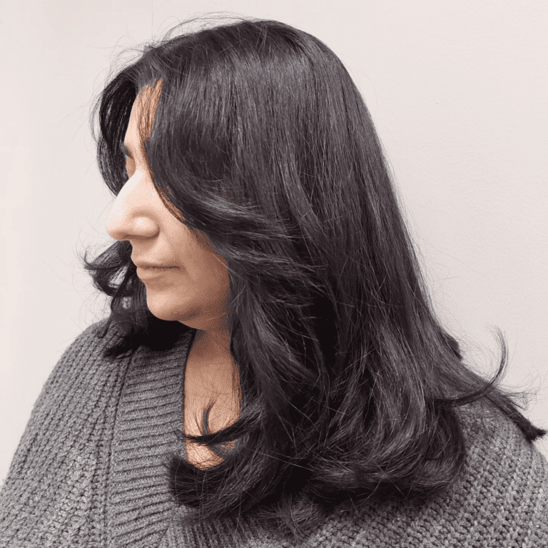 30 Trendy Mid-Length Haircut Ideas For 2024