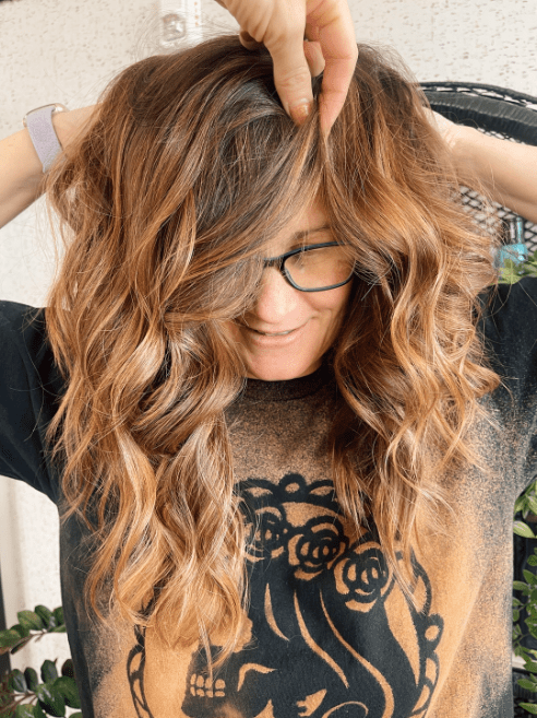 Effortless Waves Warm Highlights