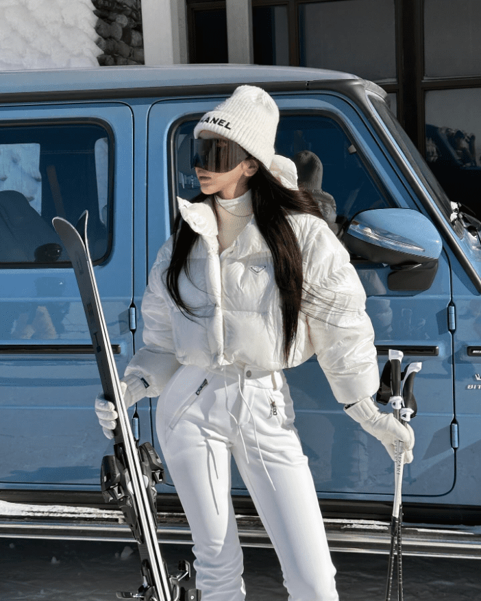 Long Dark Hair under a Stylish Hat