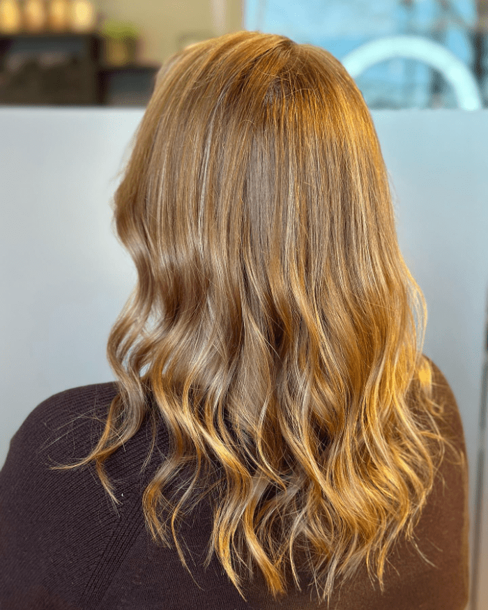 Dimensional Light Brown Waves with Honeyed Highlights