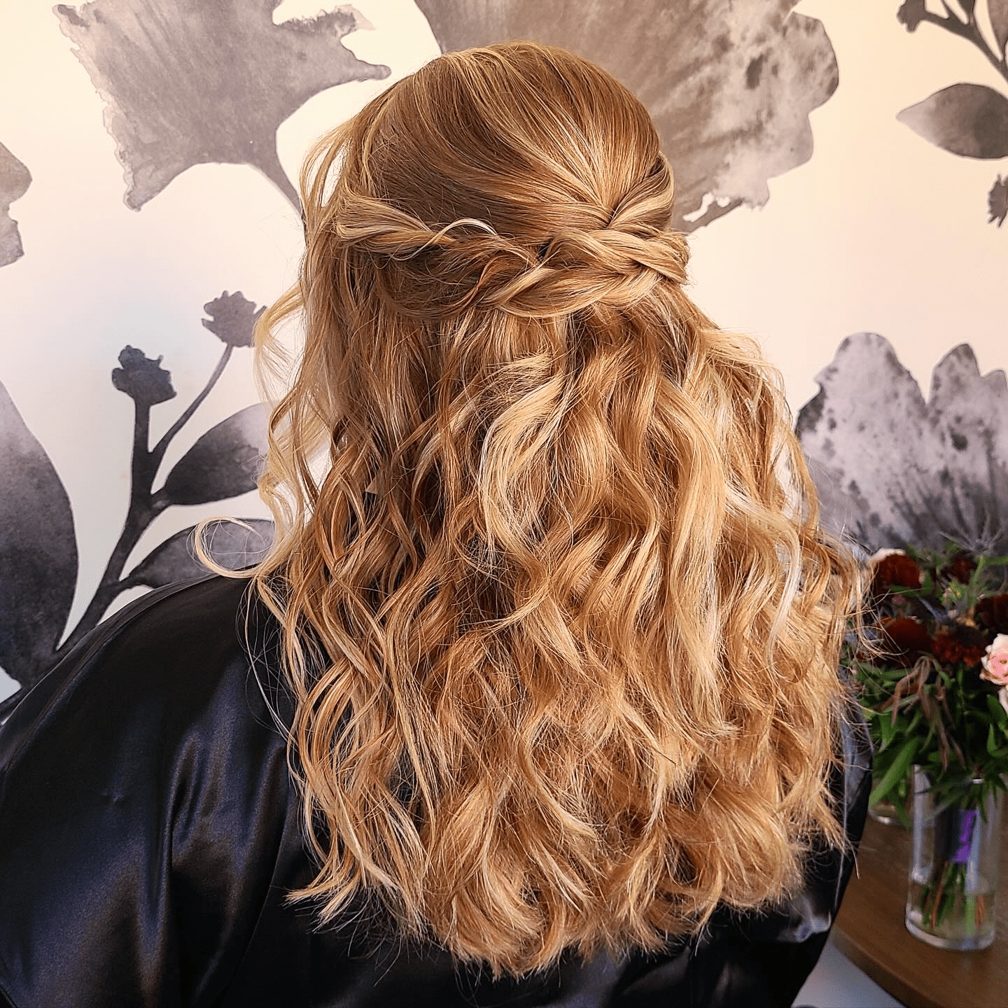 Golden Curls for Prom Night