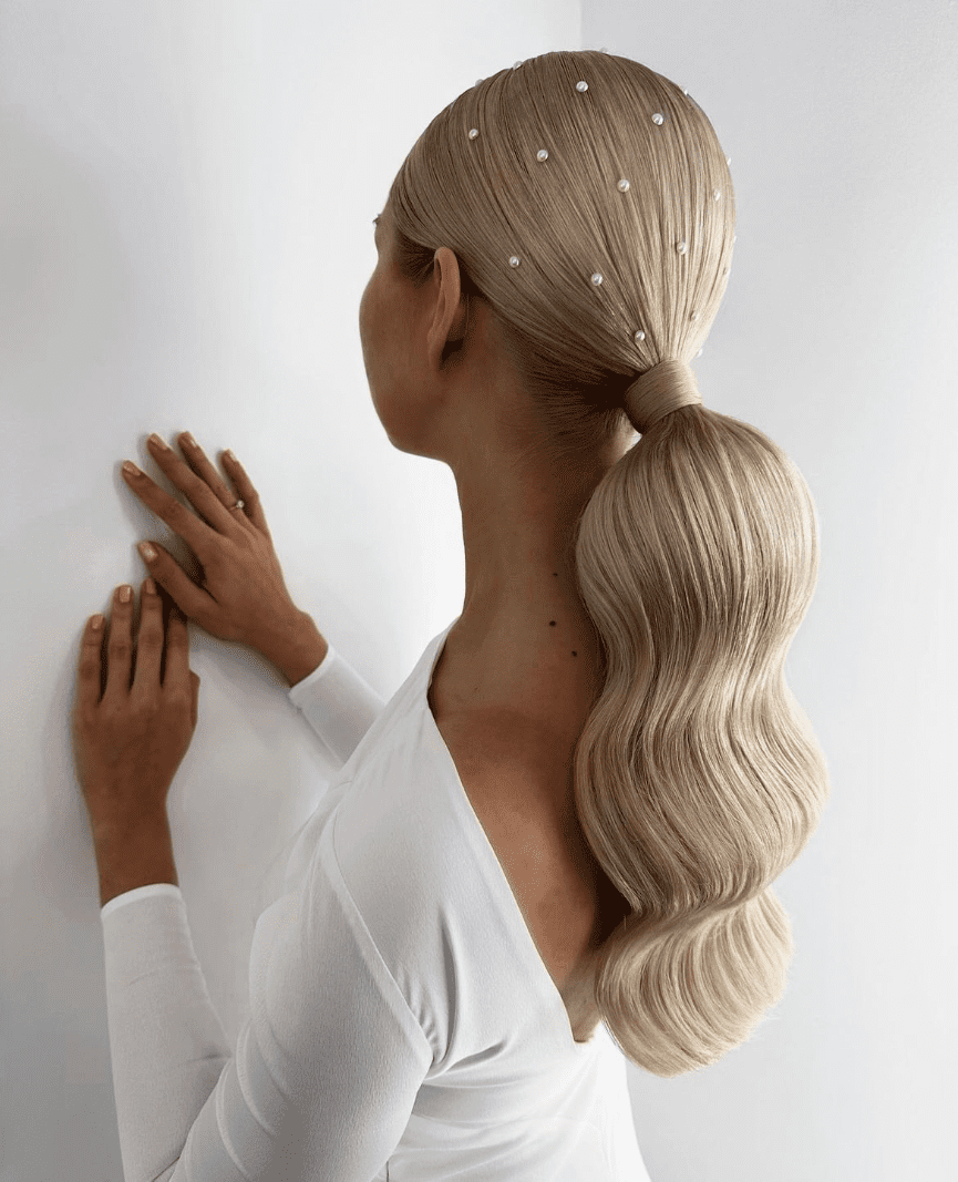 Low Ponytail with Pearls and Waves