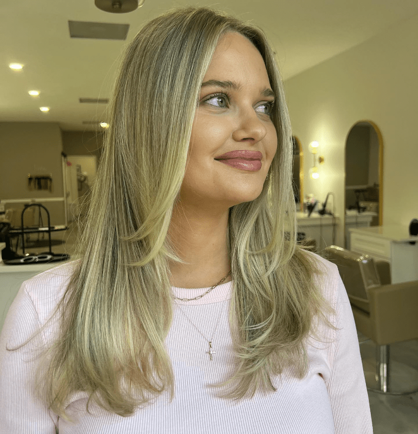 Modern Vintage Blonde Waves