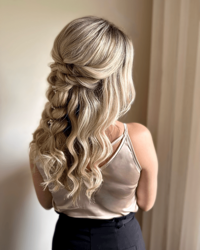 Elegant Twists and Curls