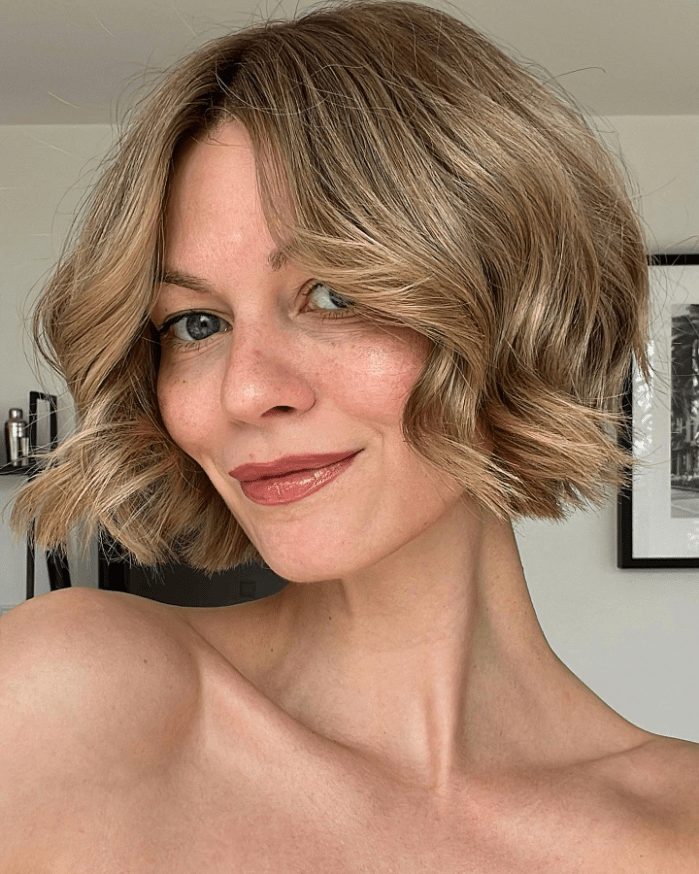 Tousled Waves Chic Edge