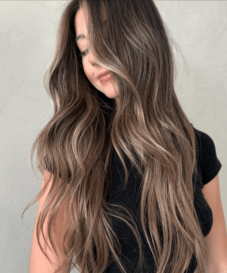 Ash Highlights Elegance Flow