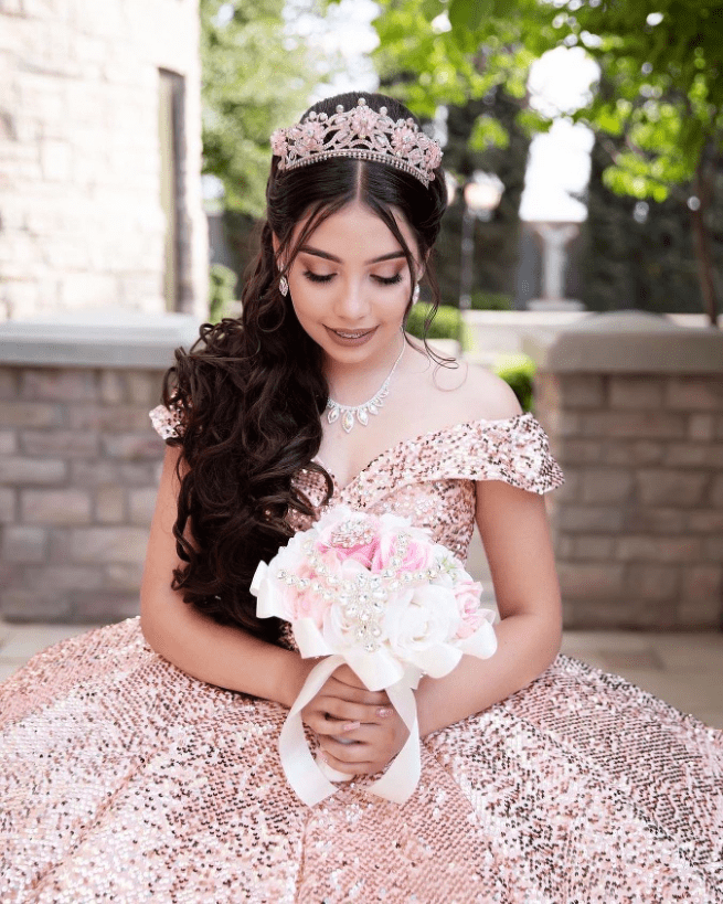 Elegance in Curls and Tiara