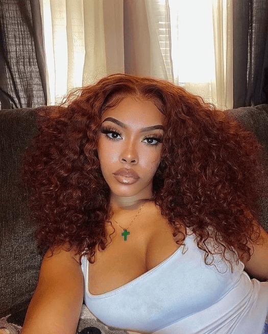 Embracing Natural Curl Radiance