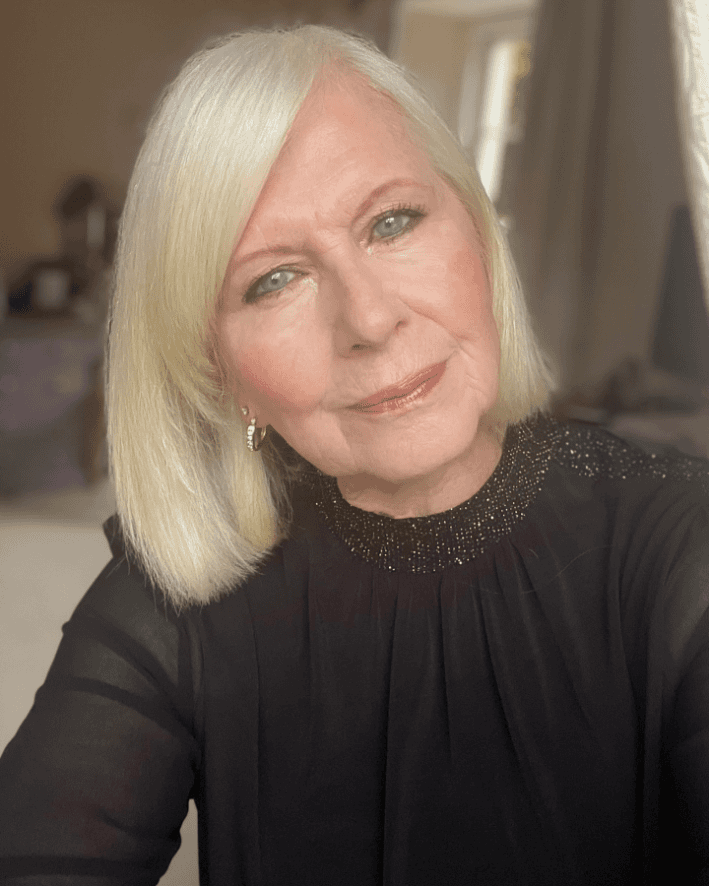 Chic Asymmetrical Bob Style