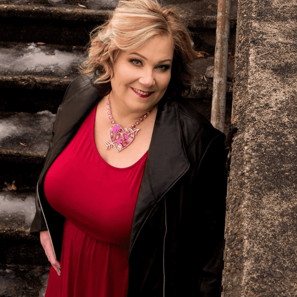 15 Sassy Hairstyles For Older Women Over 60