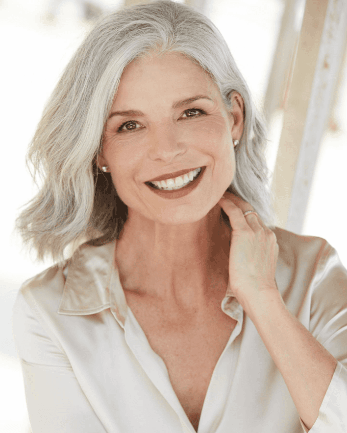 Timeless Silvery French Bob