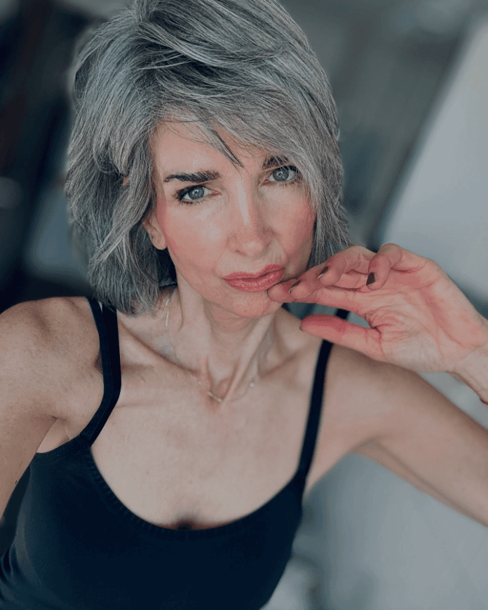Effortless Graceful Layered Bob