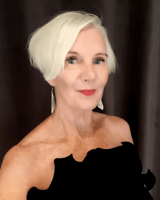 Chic Modern Bob Style