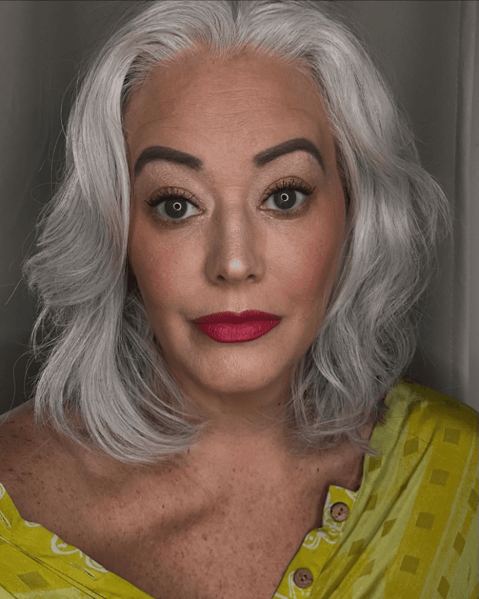 Effortless Graceful Gray Layers