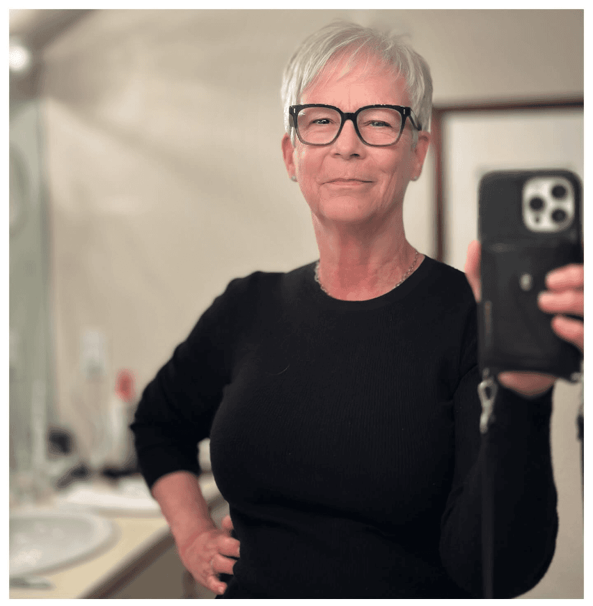 Effortless Silver Pixie Style