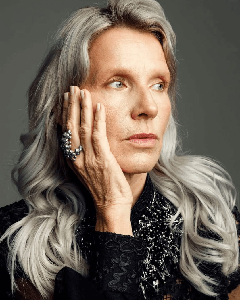 Effortlessly Beautiful Silver Waves